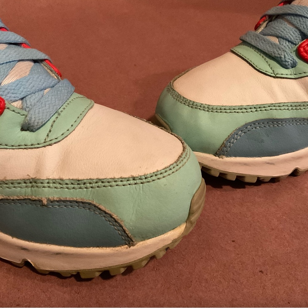 Teenager Nike Air Max Girl’s Shoes Size 6Y Leather Multicolor - Picture 6 of 7